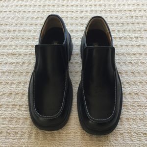 Skechers Men's Black Leather Loafer